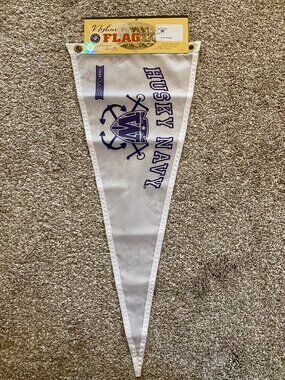 Vintage 2005 UW Washington Huskies Navy Rowing Pennant Signed UWAA Classics